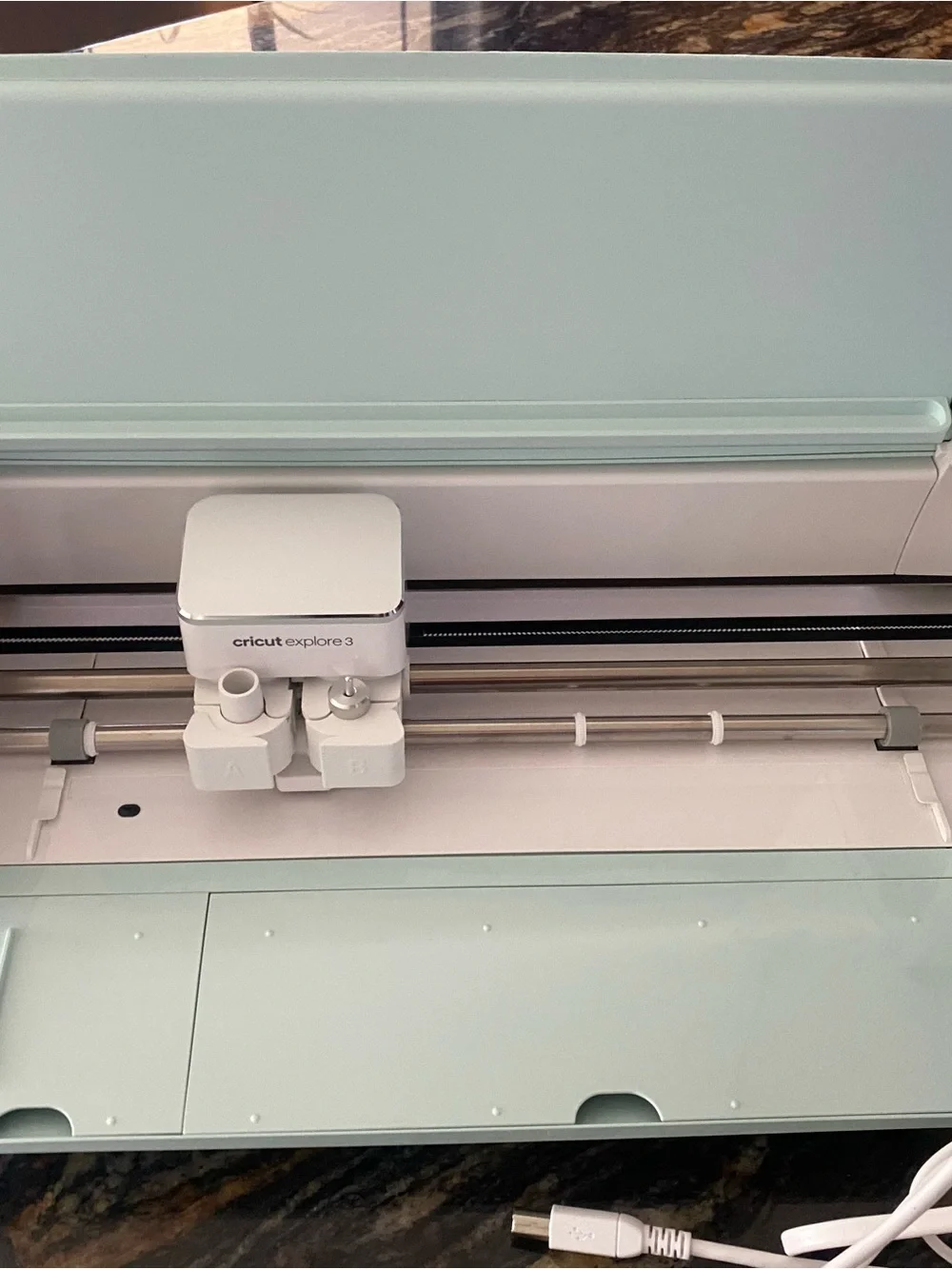Cricut Machine Explore 3-Light Green - Picture 2 of 7